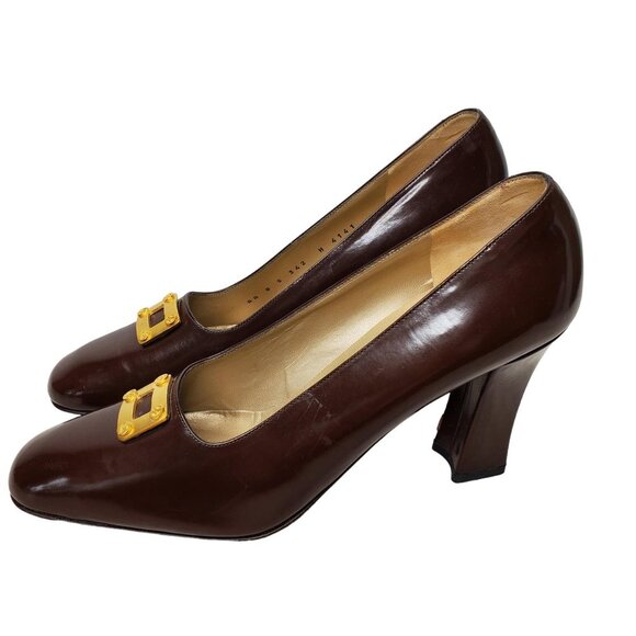 ST. JOHN Classic Brown Patent Heels w/Gold Hardware | Size: 8AA - Picture 1 of 9